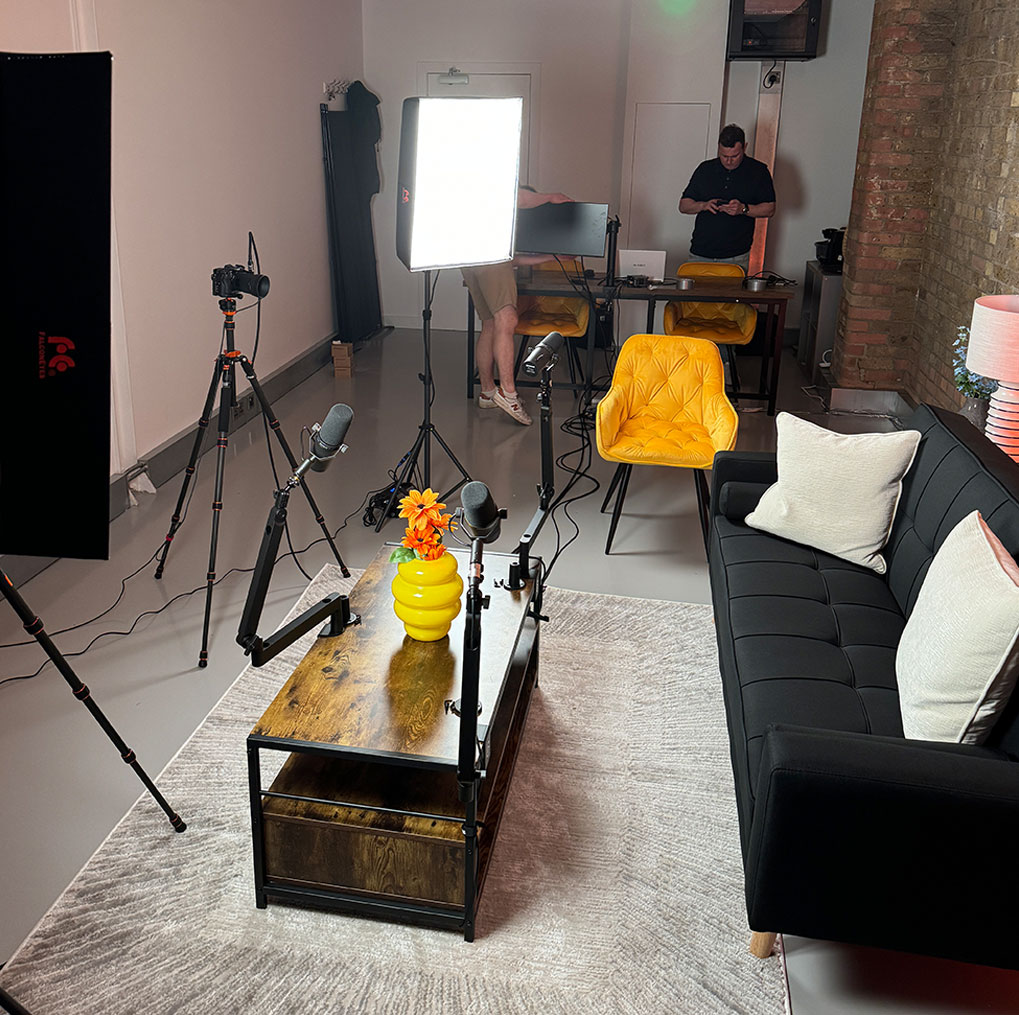 Vertical Drop podcast studio in Clerkenwell, view 37